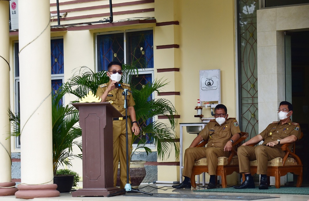 Bupati Lampung Timur Zaiful Bokhari Melantik 20 Penjabat Fungsional