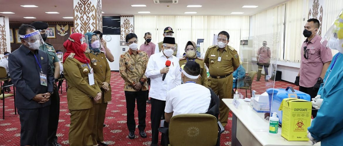 Wakil Presiden Meninjau Langsung Kegiatan Vaksinasi Covid 19 dan Eva Dwiana Kunjungan Kerja Ke Jaksaan Tinggi Lampung