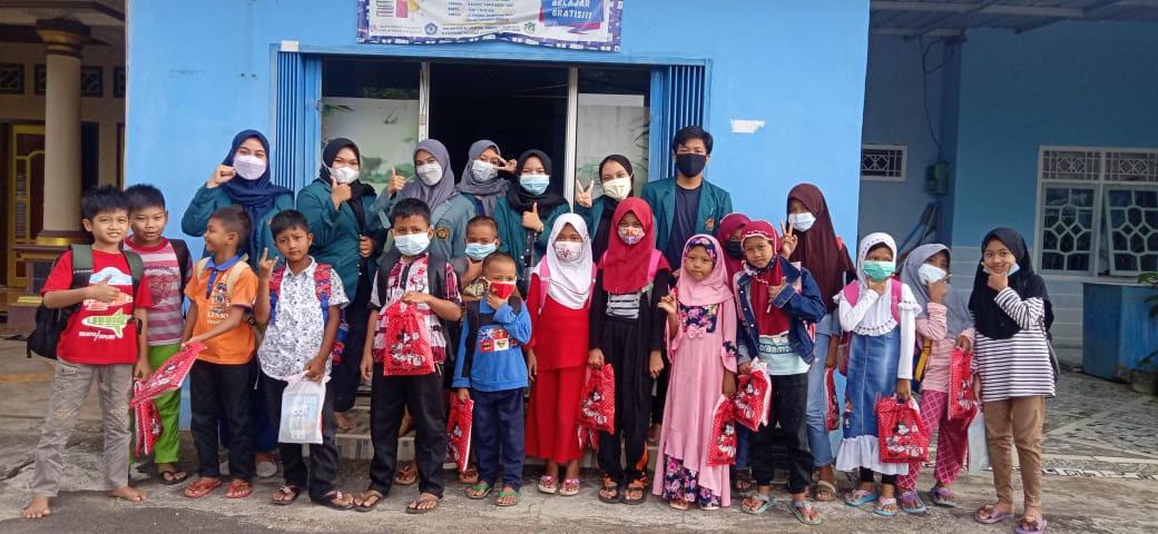 Mahasiswa KKN Universitas Lampung Periode 1 Tahun 2021 di Kelurahan Yosodadi, Kecam. Metro Timur, Kota Metro.