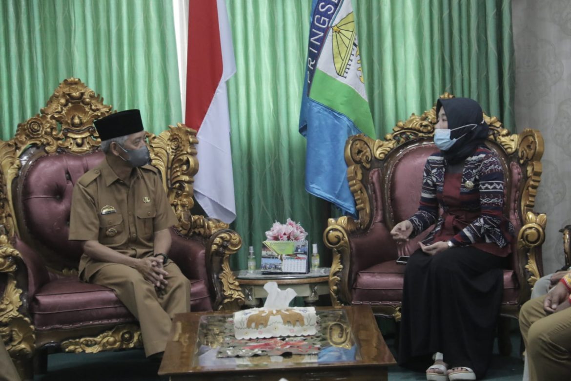 Bupati Lakukan Audiensi dengan Dewan Koperasi Indonesia Daerah Kabupaten Pringsewu