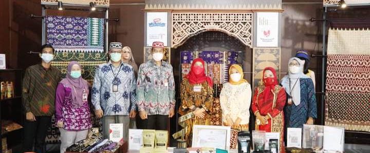 Walikota Bandar Lampung Mengikuti Ceremony Karya Kreatif Indonesia (KKI) 2021 Road to road to Karya Kreatif Jawa Barat (KKJ) 2021 secara Virtual