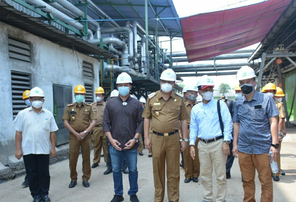 Bupati Lampung Tengah Musa Ahmad Dampingi Bupati Lamandau Kunjungi PT. Sinar Pematang Mulya