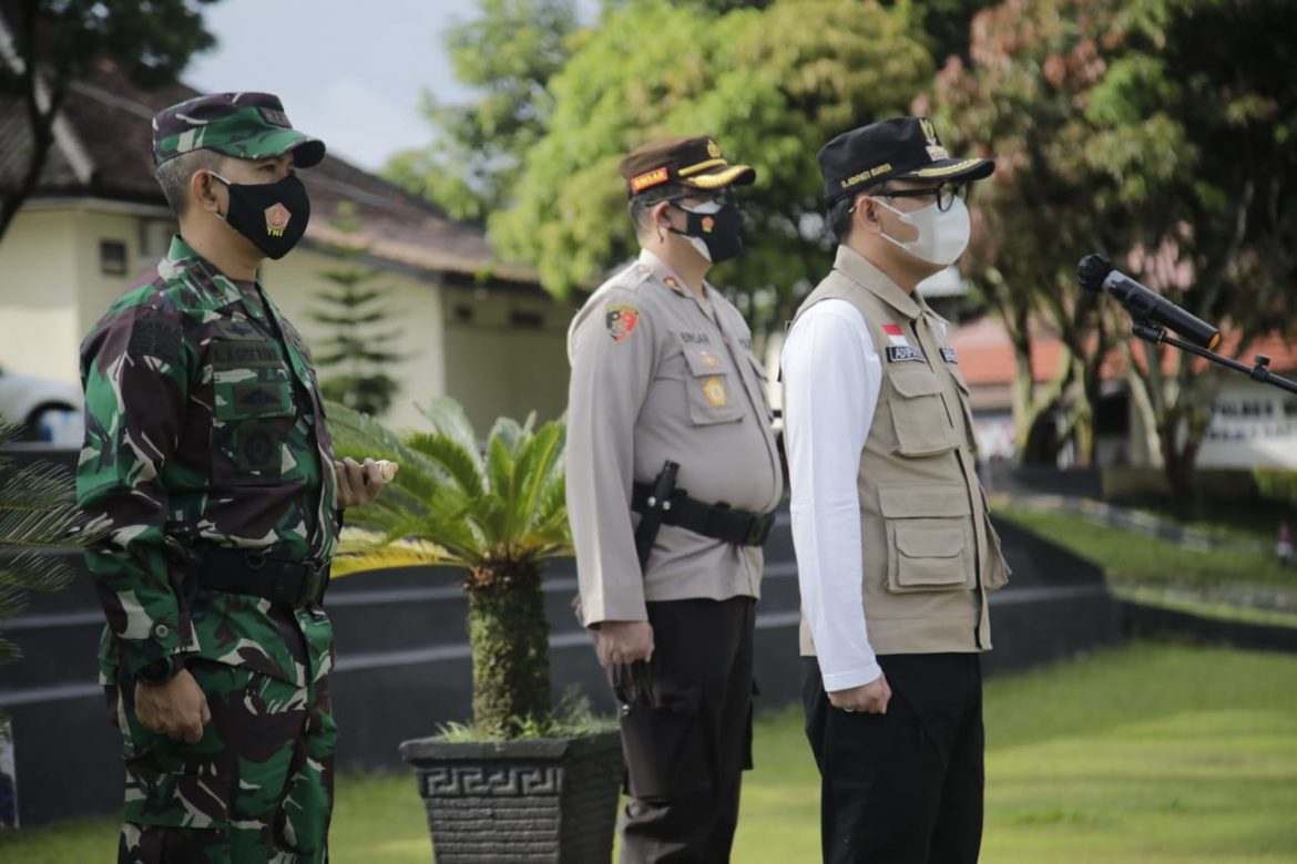 Apel Gelar Pasukan Ops Ketupat Krakatau 2021, Bupati Adipati Bacakan Amanat Kapolri