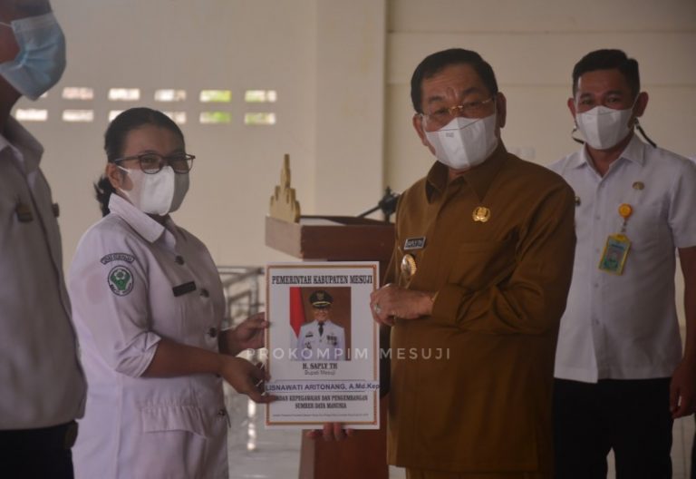 137 PNS Mesuji Terima SK Kenaikan Pangkat