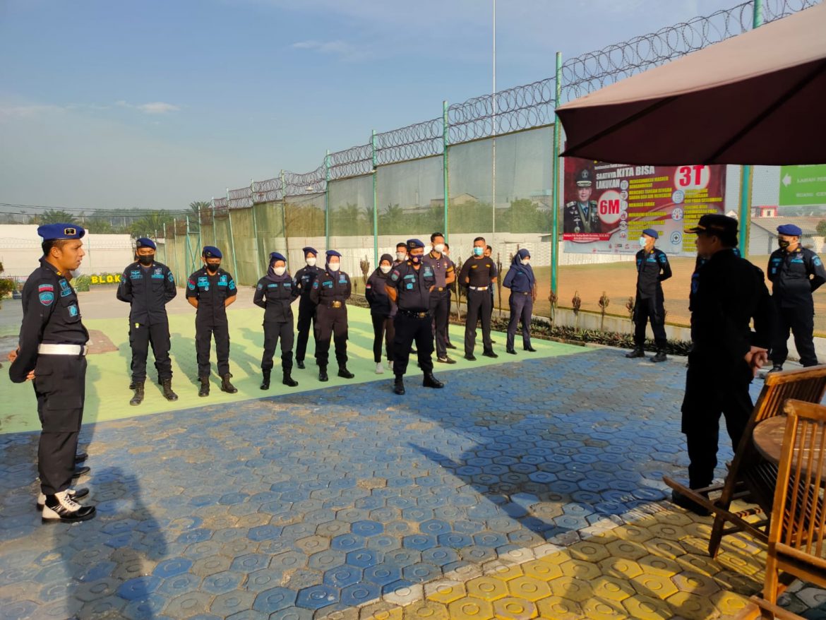 Kerja Bakti Merah Putih Warga Binaan Lapas Kelas IIB Gunung Sugih