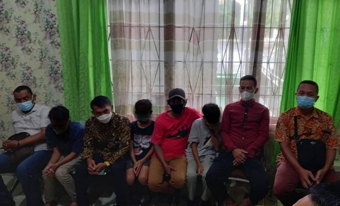 Bapas Kelas II Metro Berhasil Melaksanakan Proses Diversi Tingkat Kejaksaan : 5 ABH Sepakat Di kembalikan Kepihak Keluarga