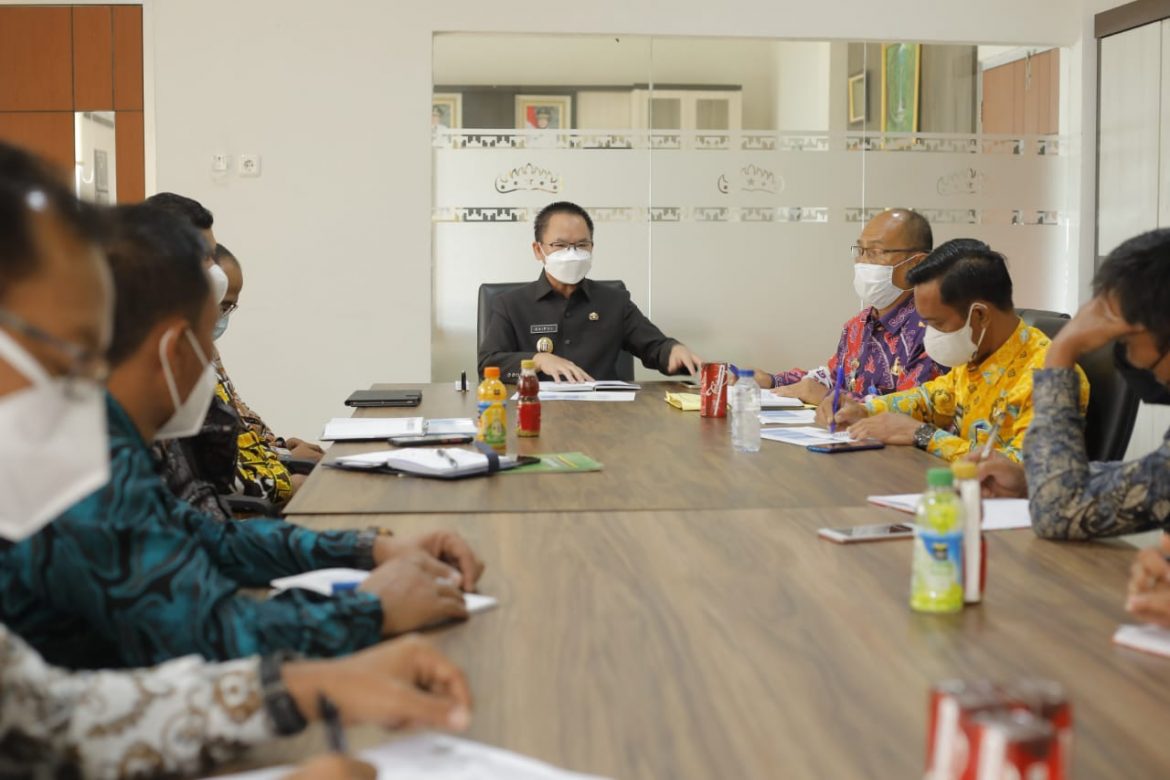 Sekda Saipul Pimpin Rapat Persiapan PTM Terbatas Tahun Pembelajaran 2021-2022