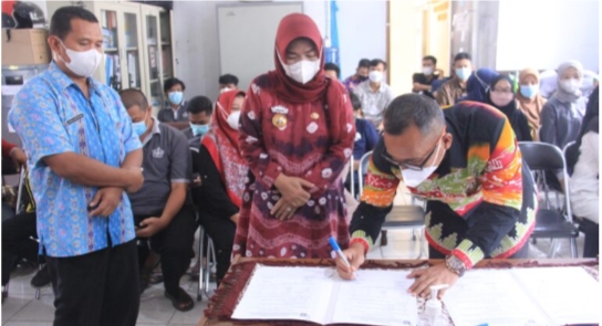 Serah Terima Jabatan Kepala Dinas Kominfo Kota Metro