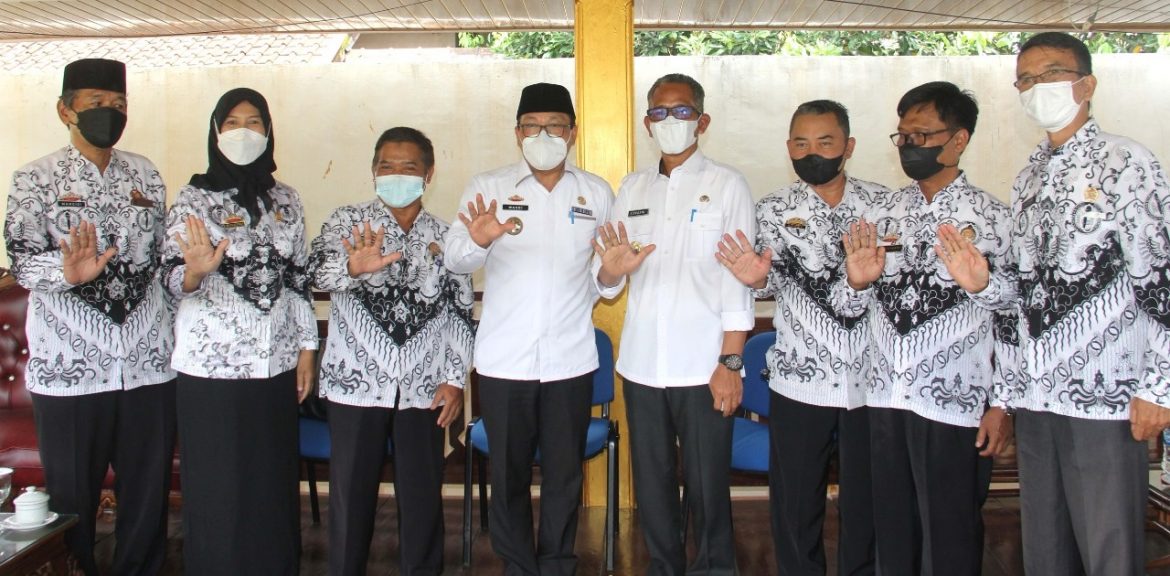 Walikota Metro Lakukan Audiensi Dengan Pengurus PGRI Kota Metro