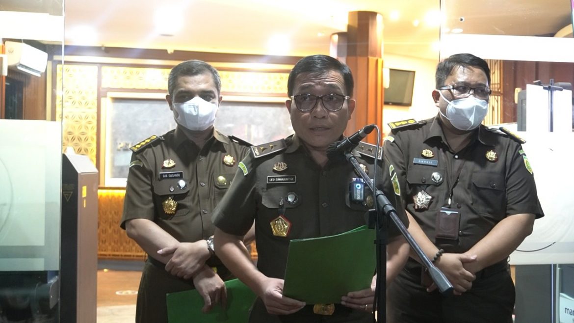Direktur Penyidik JAM PIDSUS Menetapkan dan Melakukan Penahan Terhadap 1 Orang Tersangka Tindak Pidana Korupsi Dalam Pengelolaan Keuangan PT. AMU TA 2016 S/d 2020