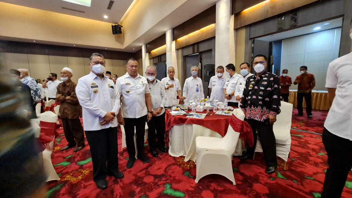 Bupati Adipati Hadiri Acara Pelantikan Ketua Dewan Kehormatan dan Pengurus PWI Provinsi Lampung
