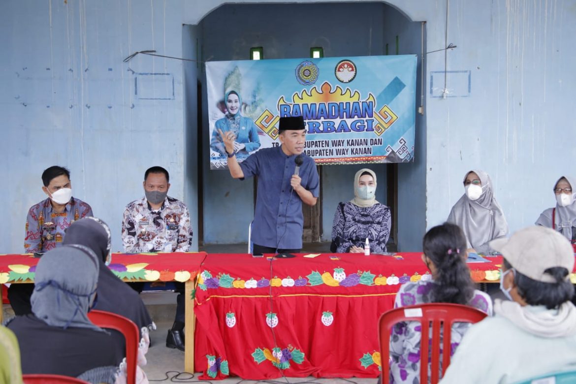 Bupati Adipati Apresiasi dan Terus Dukung Kegiatan Ramadhan Berbagi TP PKK dan DWP Kabupaten Way Kanan