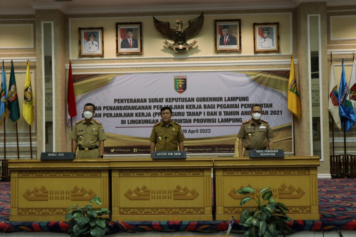 Gubernur Lampung Serahkan SK PPPK Guru secara Simbolis