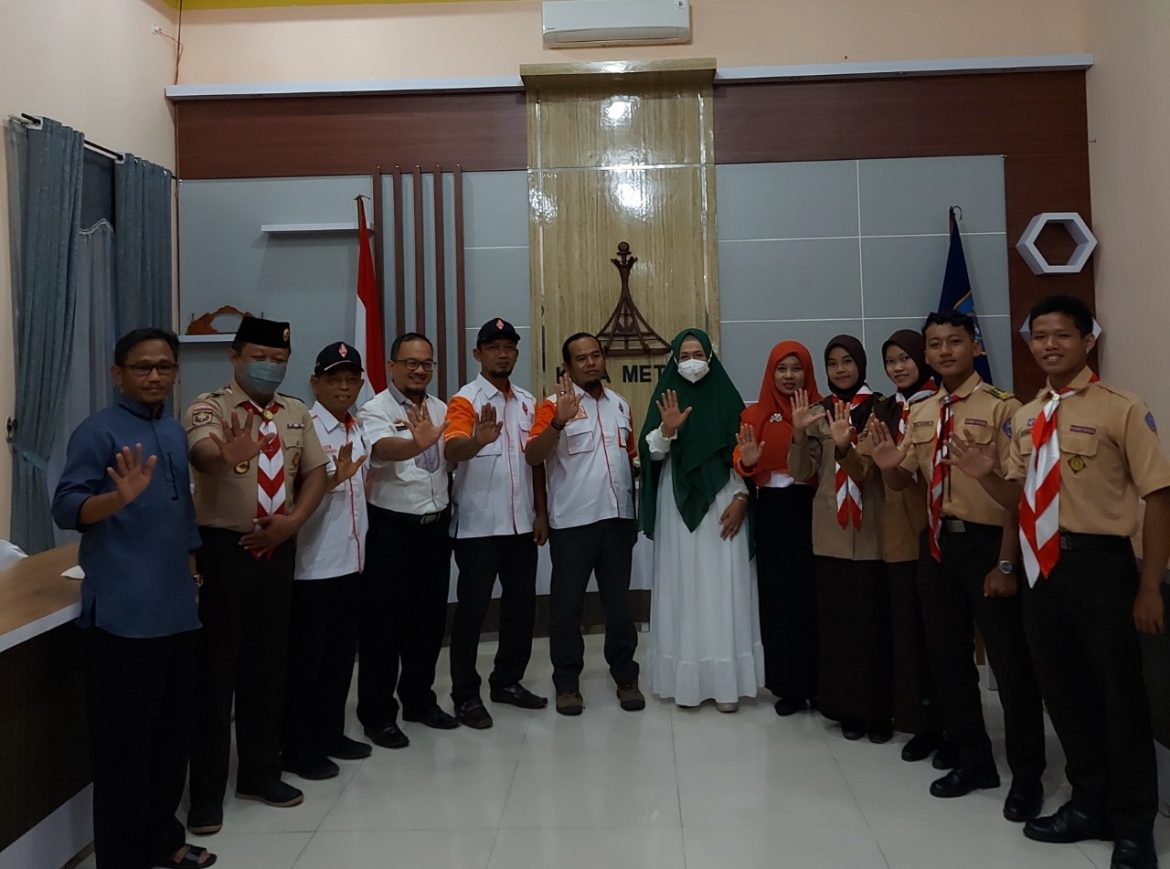 Ka Kwarcab Kota Metro Menerima Siswa Siswi SMAN 6 Metro