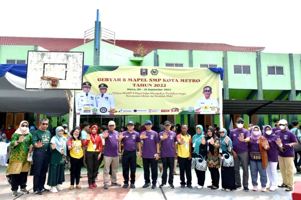 Walikota Metro Menghadiri Gebyar 8 Mapel SMP Kota Metro Tahun 2022