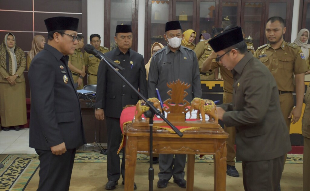 WALIKOTA METRO LANTIK 3 PEJABAT PIMPINAN TINGGI PRATAMA METRO