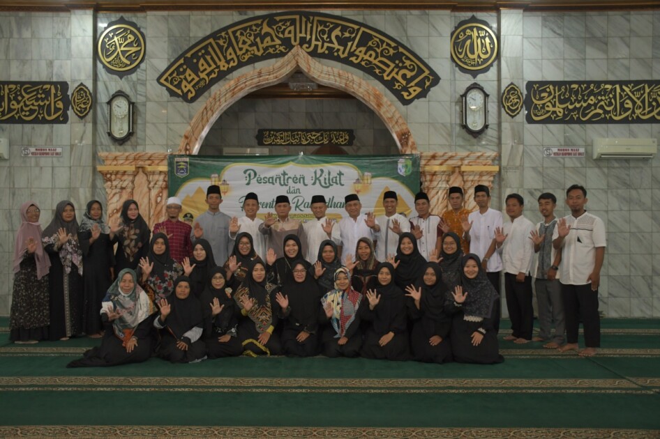 WUJUDKAN KOTA METRO GEMERLANG, SDN 4 METRO TIMUR GELAR PESANTREN KILAT DAN PARENTING RAMADHAN