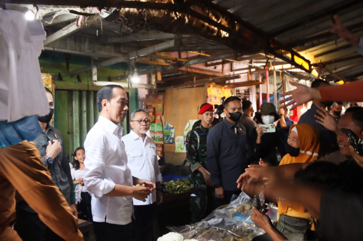 Presiden Joko Widodo Kunjungi Pasar Natar, Pastikan Kestabilan Harga, Ketersediaan Bahan Pangan dan Pasokan Bahan Pokok
