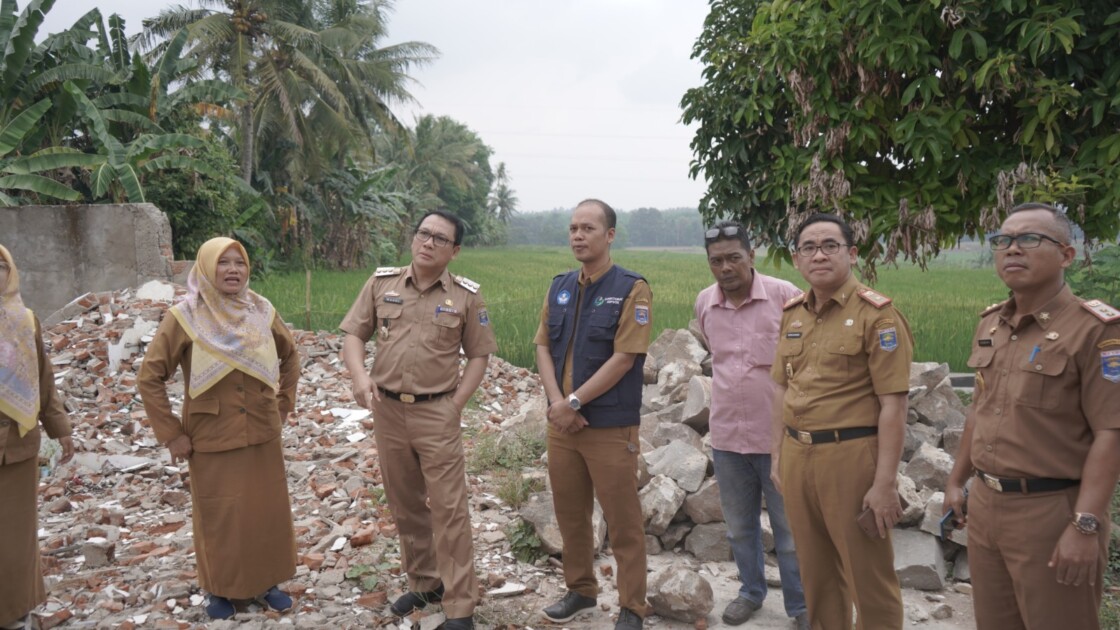 PASTIKAN PRODUKTIFITAS PERTANIAN DI MUSIM KEMARAU, WALIKOTA METRO TINJAU IRIGASI PERTANIAN