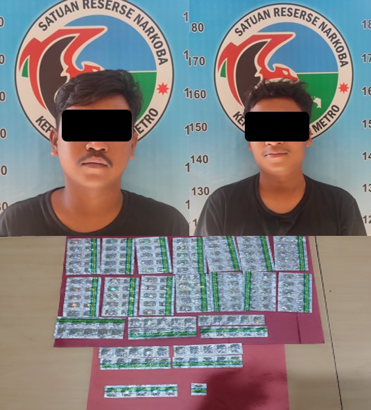 Miris, Dua Remaja Di Gelandang Ke Polres Metro Karena Jual Obat Terlarang
