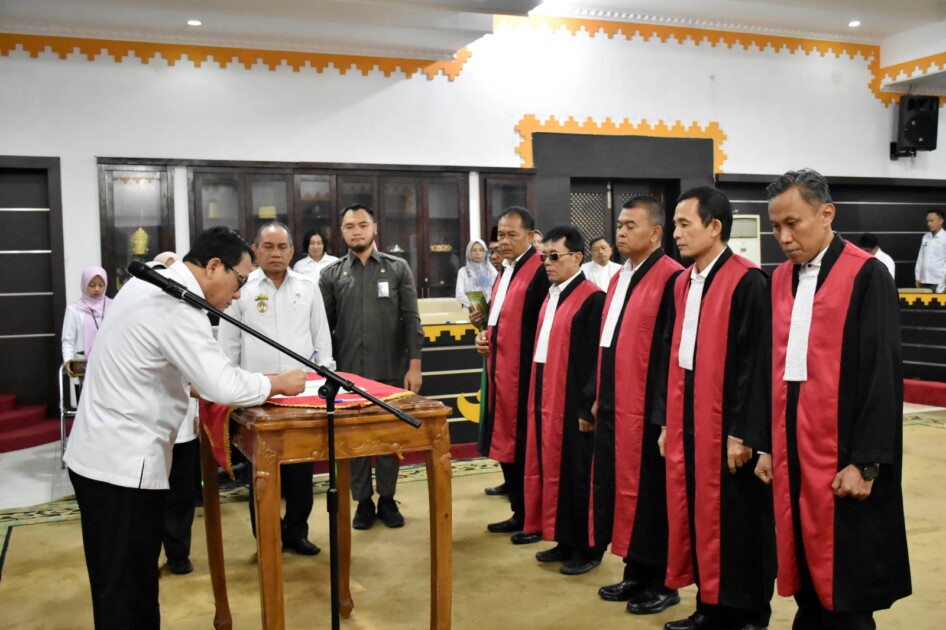 WALIKOTA METRO LANTIK MTP-TGR DALAM RAKOR BULANAN DENGAN OPD