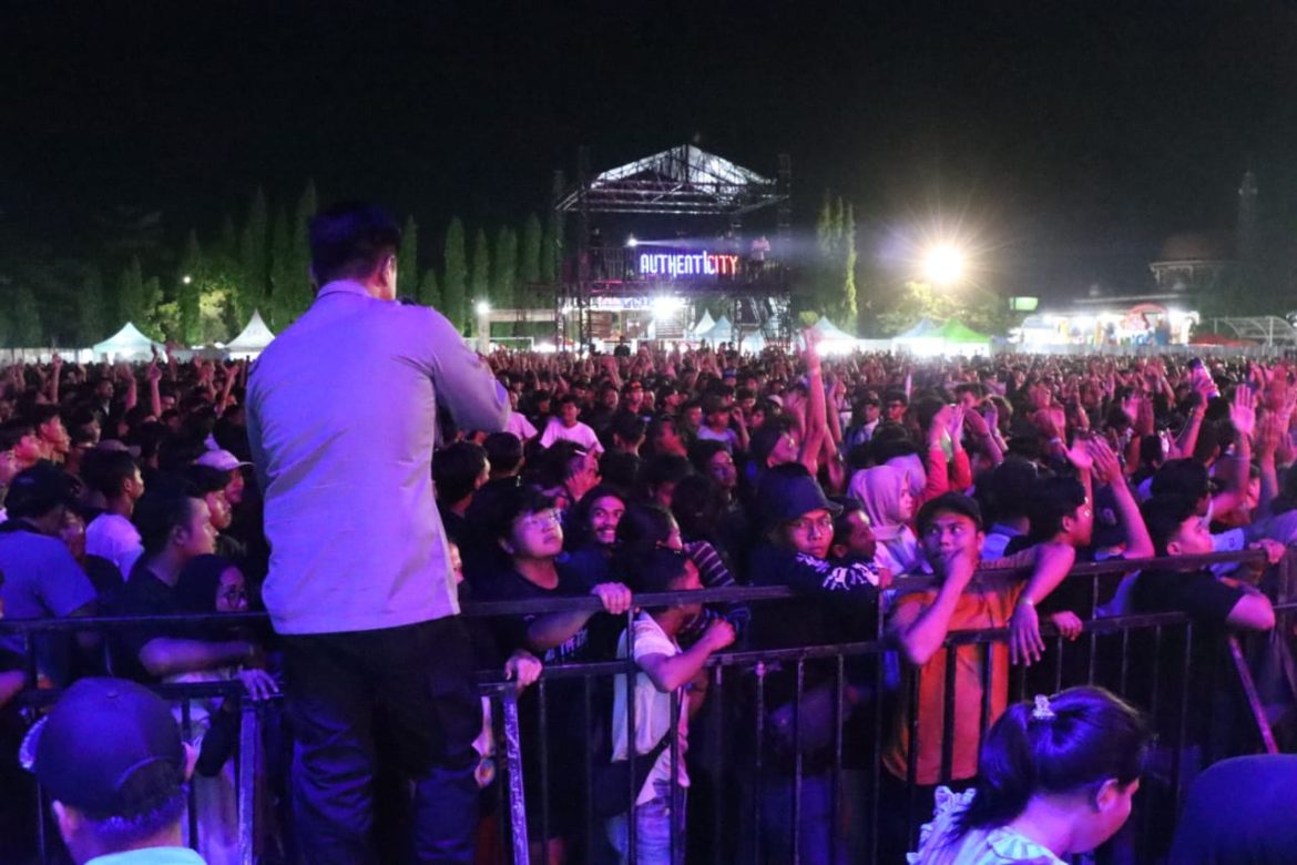 Polres Metro Amankan Konser “The Changcuters”