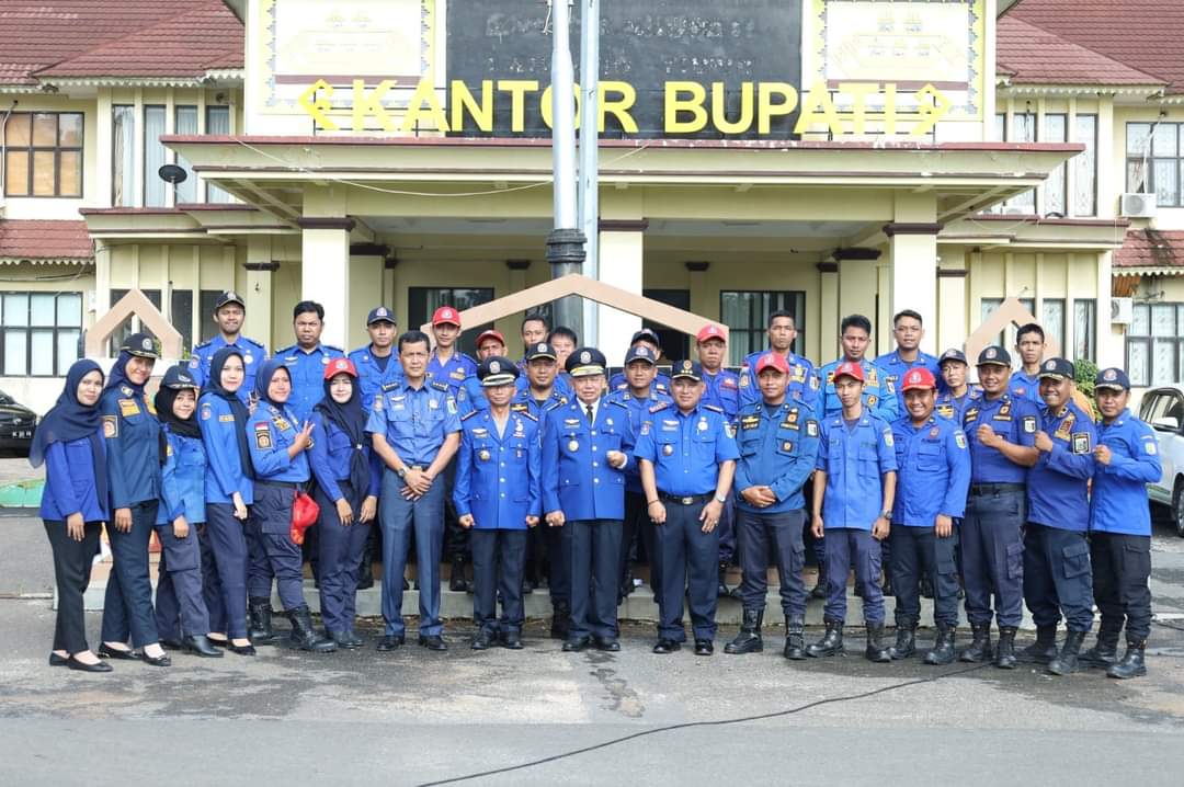 Bupati Dawam Menjadi Pembina Apel Peringatan HUT Pemadam Kebakaran Ke-105