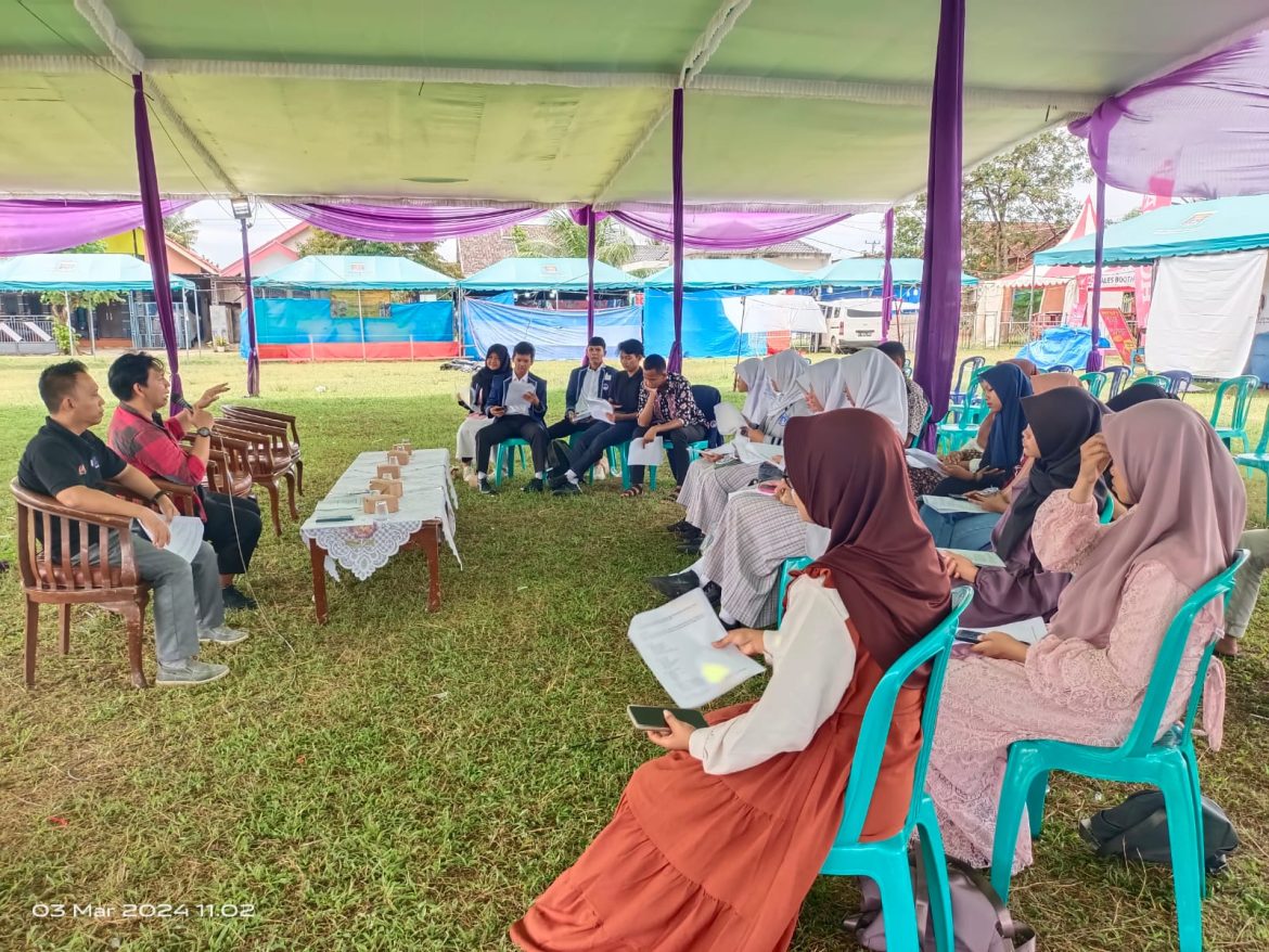 SMSI Kota Metro Menggelar Kegiatan Jurnalistik Kepada Sejumlah Siswa SMA Kota Metro