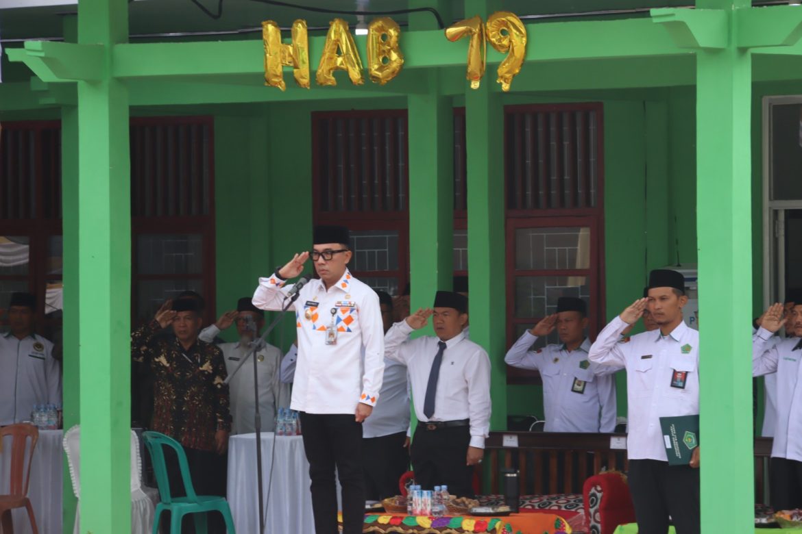 Bupati Adipati Hadiri Upacara Peringatan Hari Amal Bhakti Ke-79 Kementerian Agama Tahun 2025