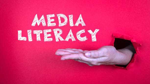 Pentingnya Literasi Media di Era Informasi