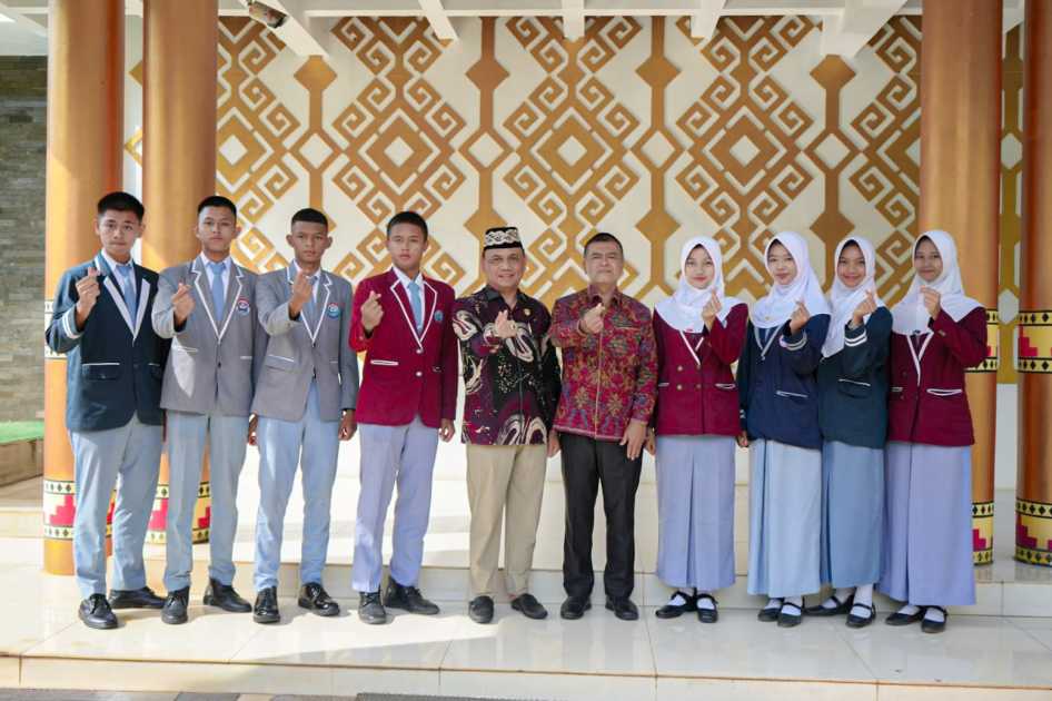 Empat Pasang Capaskibraka Kota Metro Siap Berlaga di Seleksi Provinsi Lampung