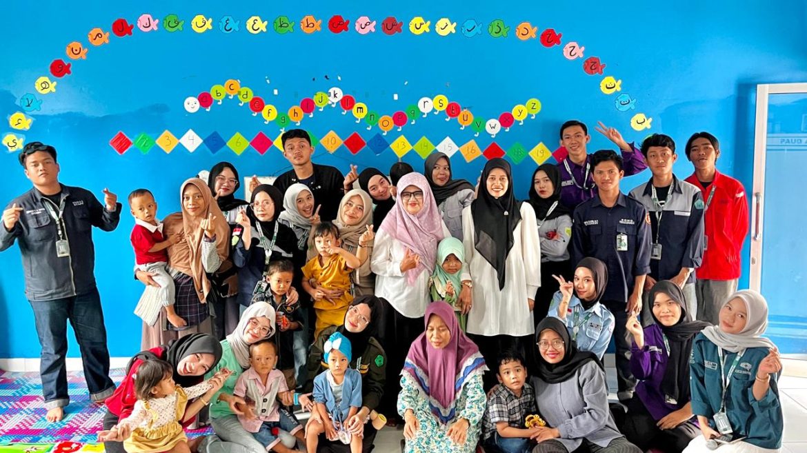 Belajar Sambil Bercerita Bersama Anak PAUD, Kelompok 94 Universitas Malahayati