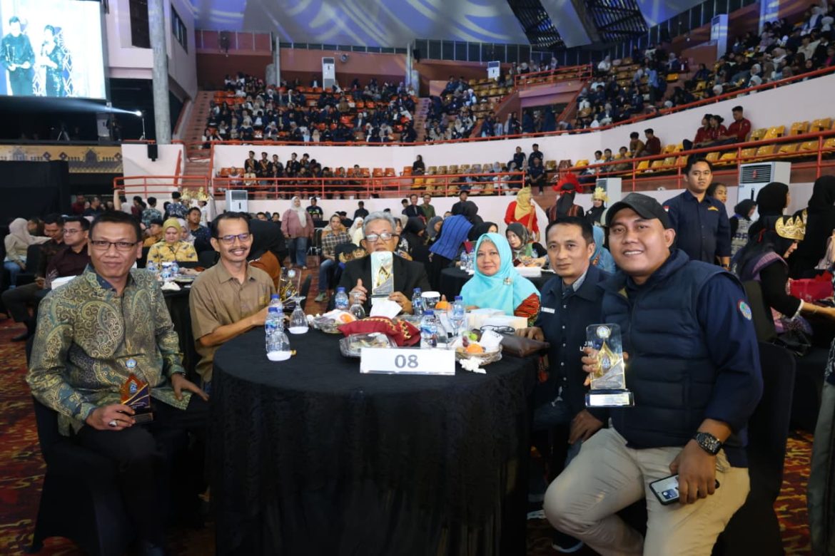 SMSI Lampung Raih Anugerah Unila Be Strong 2026 dari Rektor Unila