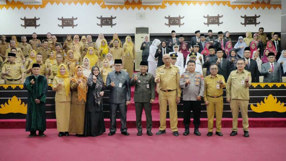 Pelantikan 34 Pejabat Administrator dan Pengawas di Lingkungan Pemerintah Kota Metro